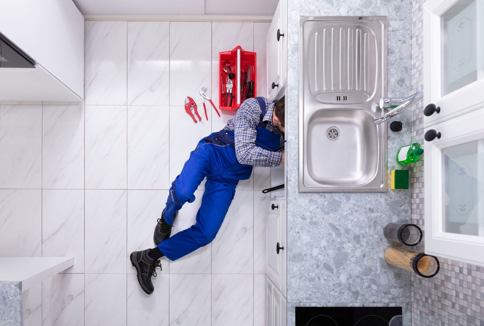 Pourquoi faire appel à un professionnel plutôt que bricoler soi-même ?